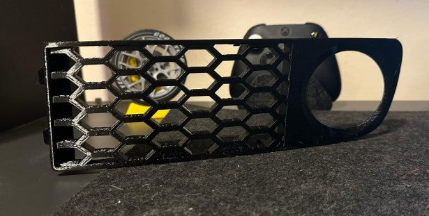 Grelha inferior honeycomb Audi A3 8L Facelift em polímero técnico de engenharia — vista frontal