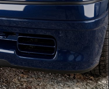 Detalhe da grelha inferior direita do para-choques Peugeot 106 Phase 1 instalada em polímero técnico preto