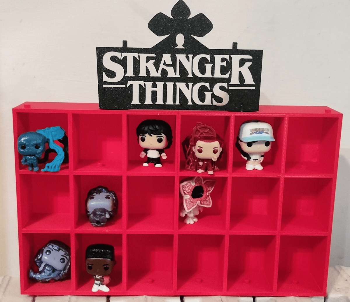 Expositor Stranger Things Vermelho para bonecos kinder Joy - Creativ 3D