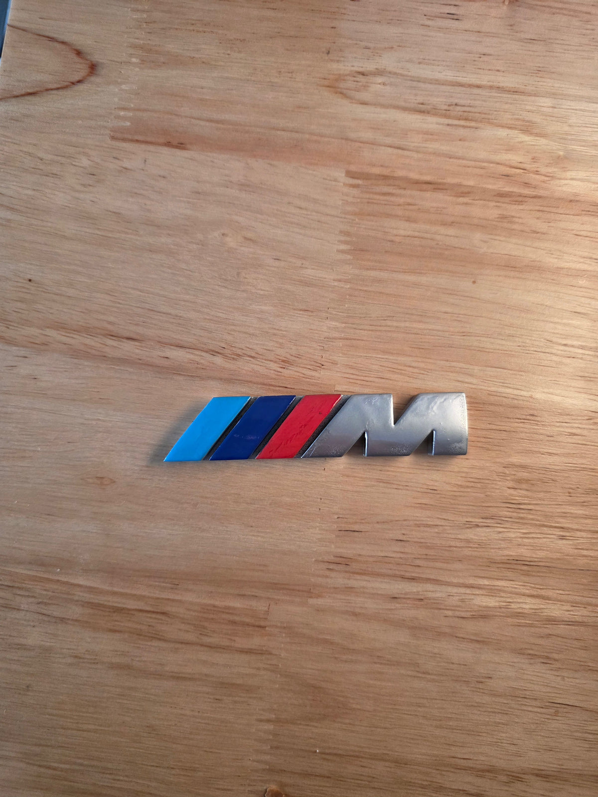 BMW ///M Badge — Emblema Traseiro | Preto Matte ou Cromado